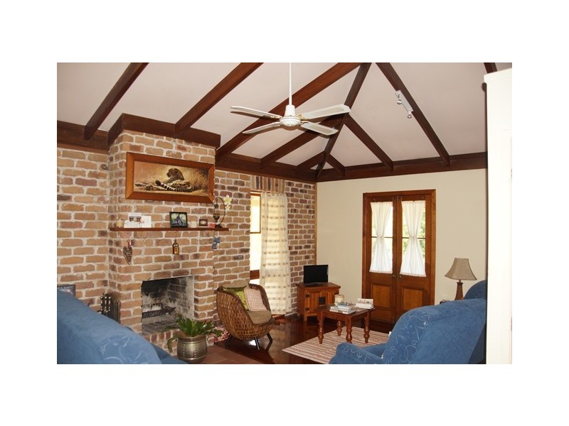 36 Pavilion Street, Pomona QLD 4568