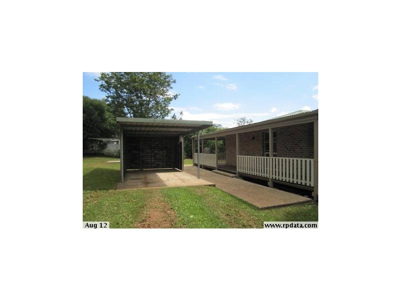36 Pavilion Street, Pomona QLD 4568