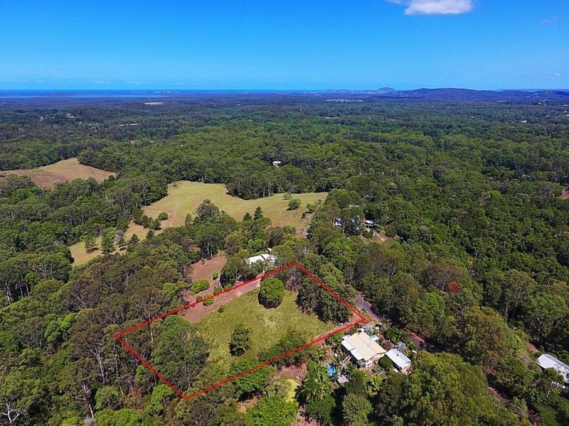 15 Smiths Road, Tinbeerwah QLD 4563