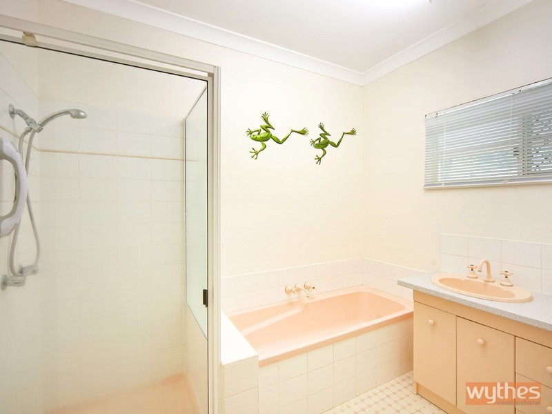 76 Queen Street, Cooran QLD 4569