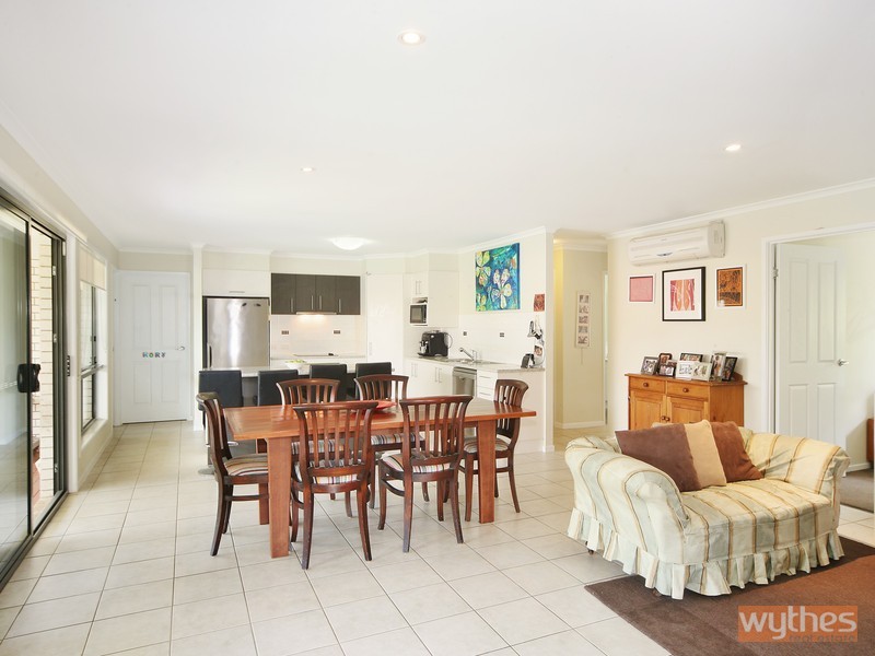 6 Dianella Court, Cooroy QLD 4563