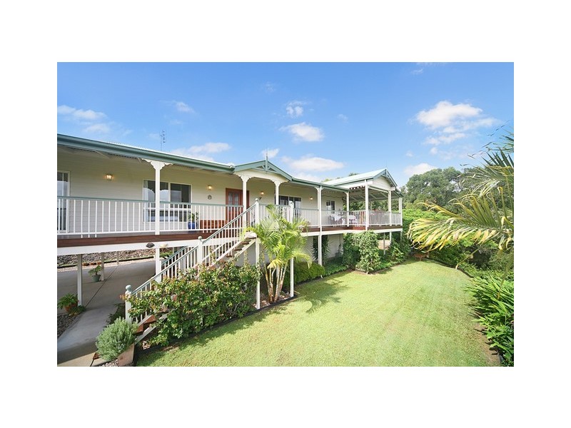 33 Sallwood Court, Pinbarren QLD 4568