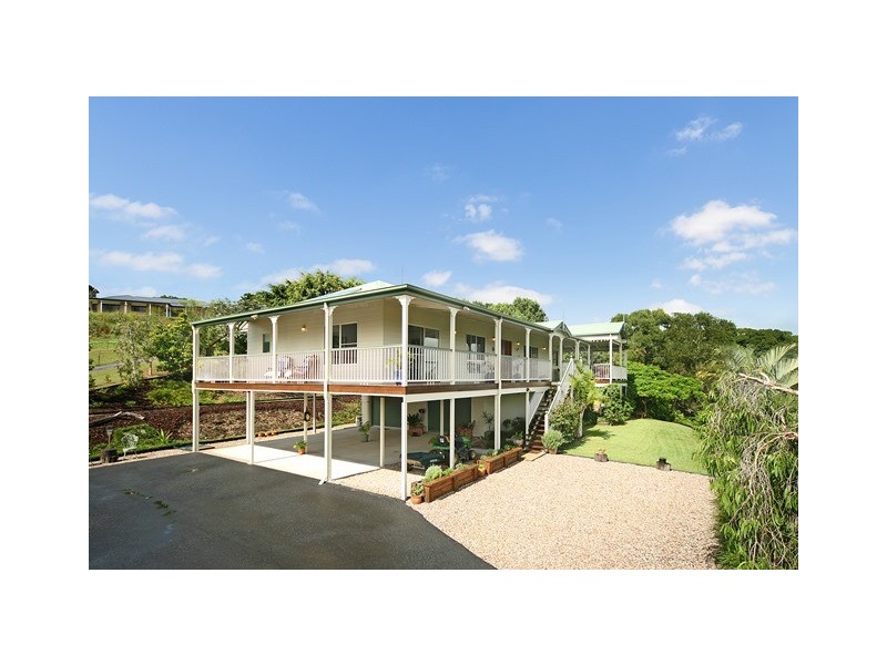 33 Sallwood Court, Pinbarren QLD 4568