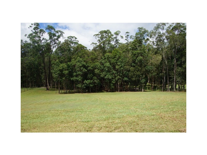 9 Crab Apple Court, Black Mountain QLD 4563