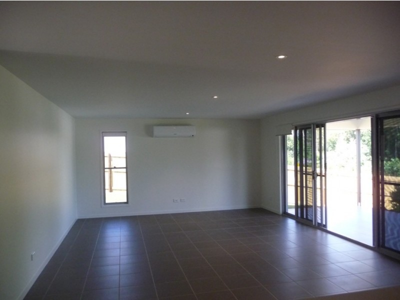 1 Cordwood Drive, Cooroy QLD 4563