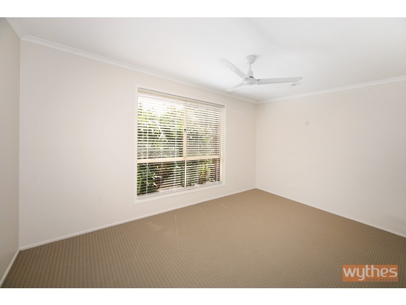 37 Overlander Avenue, Cooroy QLD 4563