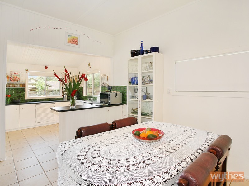 30 Pavilion Street, Pomona QLD 4568