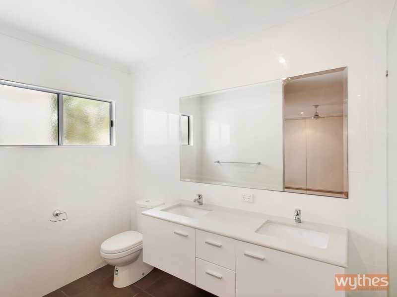 16 Jacaranda Place, Tewantin QLD 4565