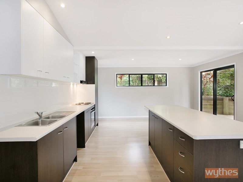 16 Jacaranda Place, Tewantin QLD 4565