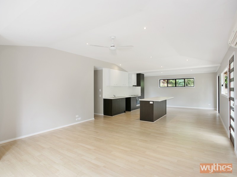16 Jacaranda Place, Tewantin QLD 4565