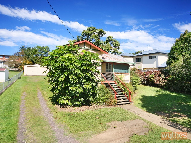 8 Garnet Street, Cooroy QLD 4563