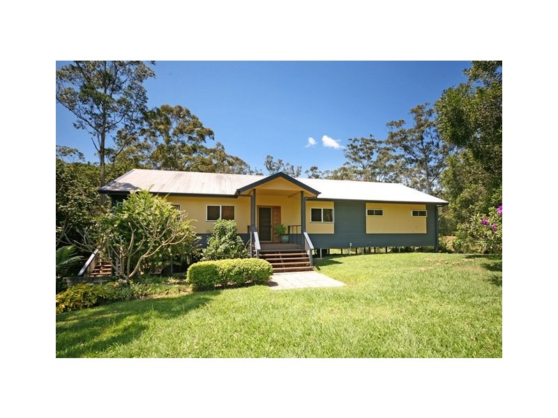 6 Highfield Rise, Pomona QLD 4568