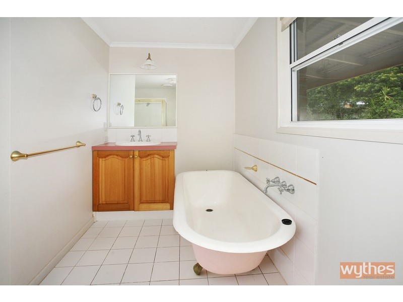 36 Pavilion Street, Pomona QLD 4568