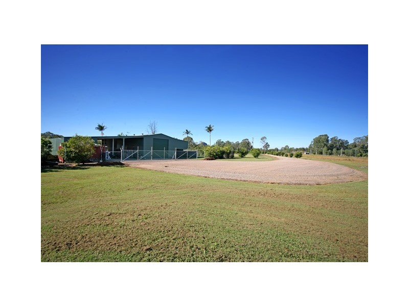 80 Howe Road, Traveston QLD 4570
