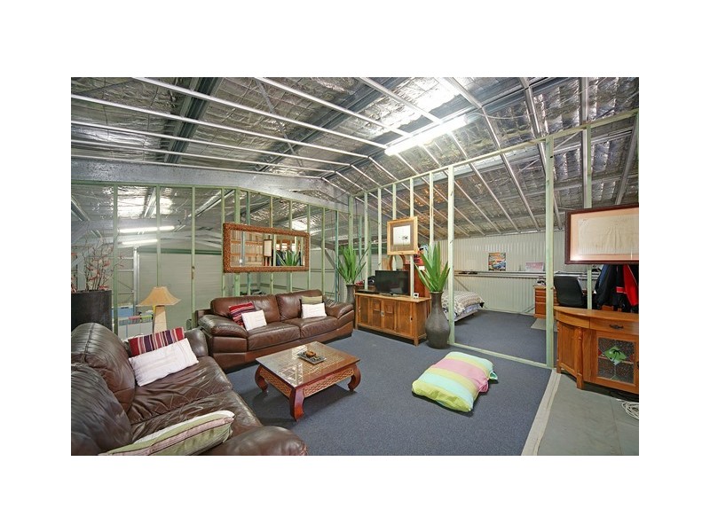 80 Howe Road, Traveston QLD 4570