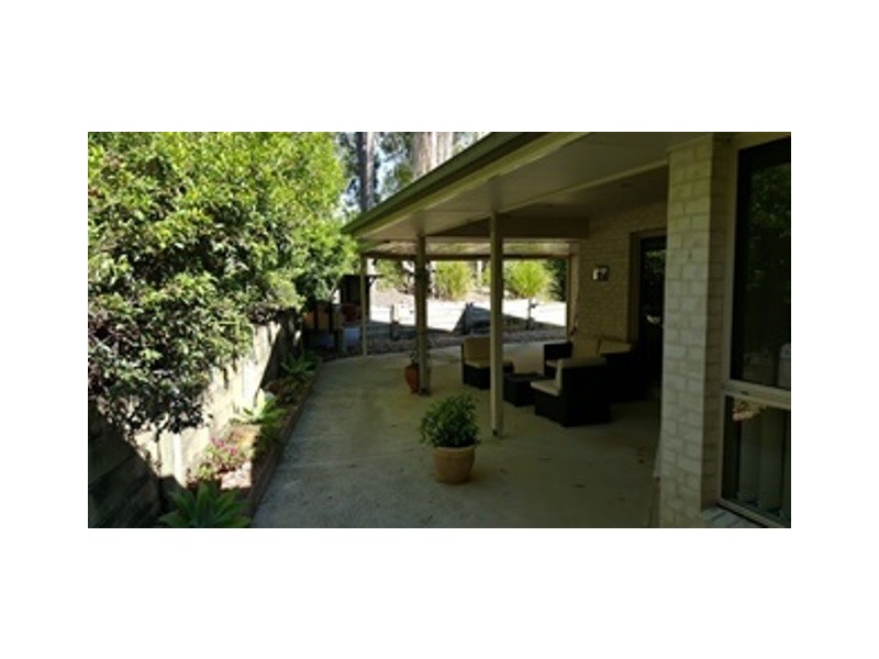 32 Lake MacDonald Drive, Cooroy QLD 4563