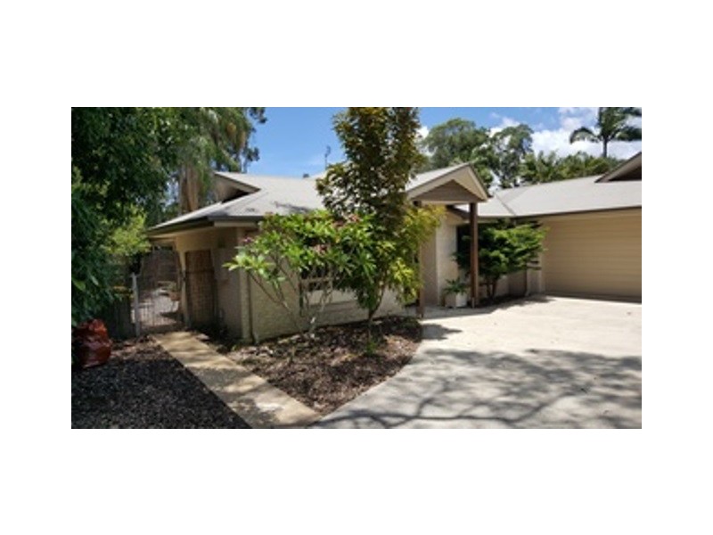 32 Lake MacDonald Drive, Cooroy QLD 4563