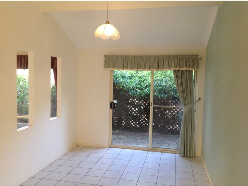 8 Carruthers Court, Cooroy QLD 4563