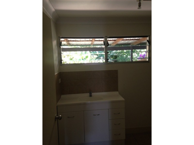 110 Maple Street, Cooroy QLD 4563