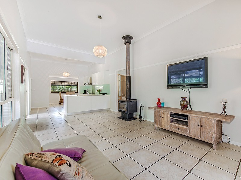 11 Lenske Lane, Cooran QLD 4569