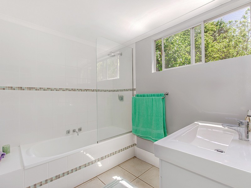 11 Lenske Lane, Cooran QLD 4569