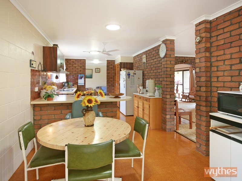 22 Oak Street, Cooroy QLD 4563