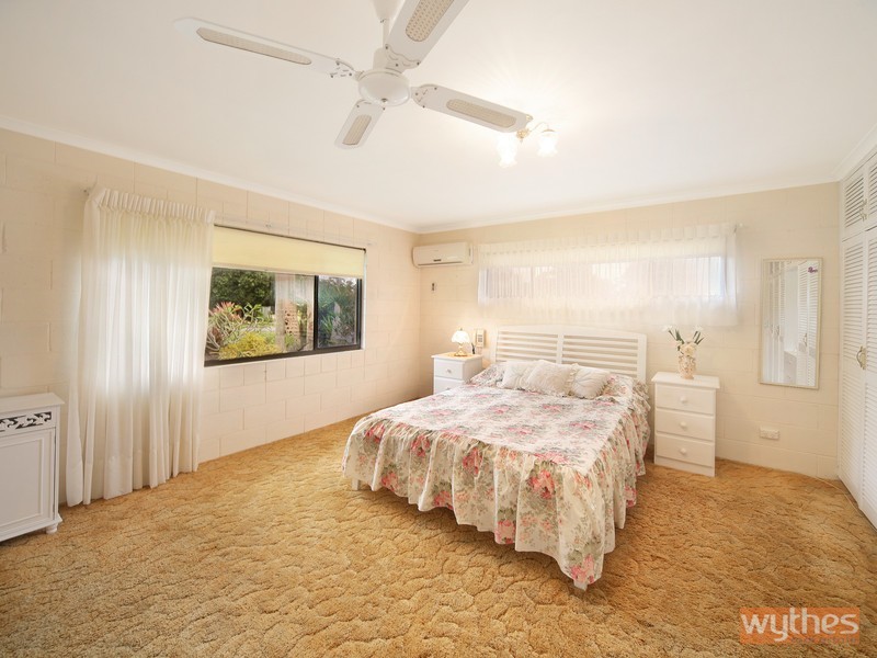 22 Oak Street, Cooroy QLD 4563