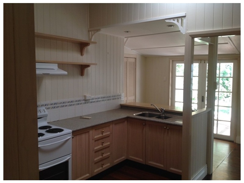 21 Church Street, Pomona QLD 4568