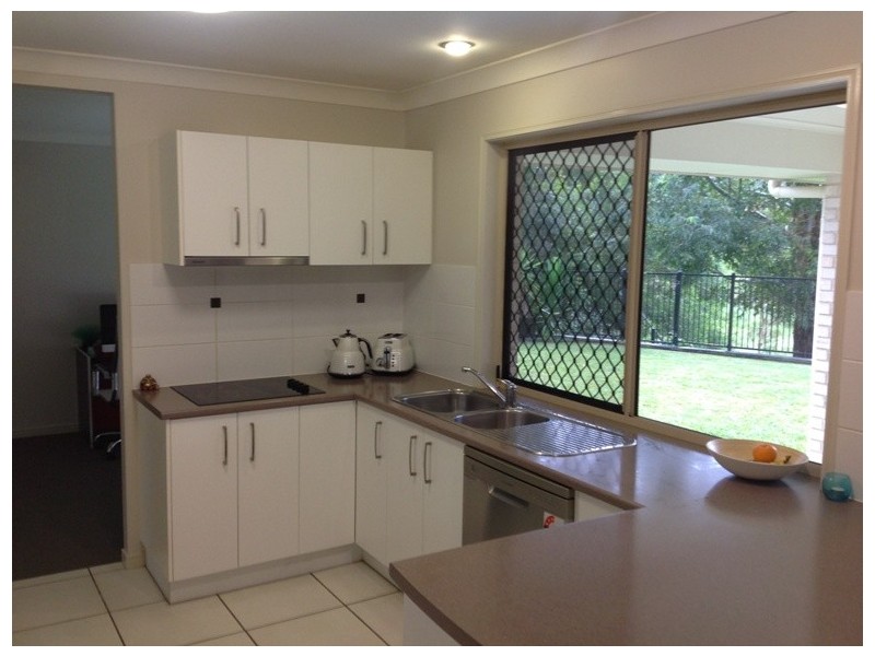 7 Dianella Court, Cooroy QLD 4563