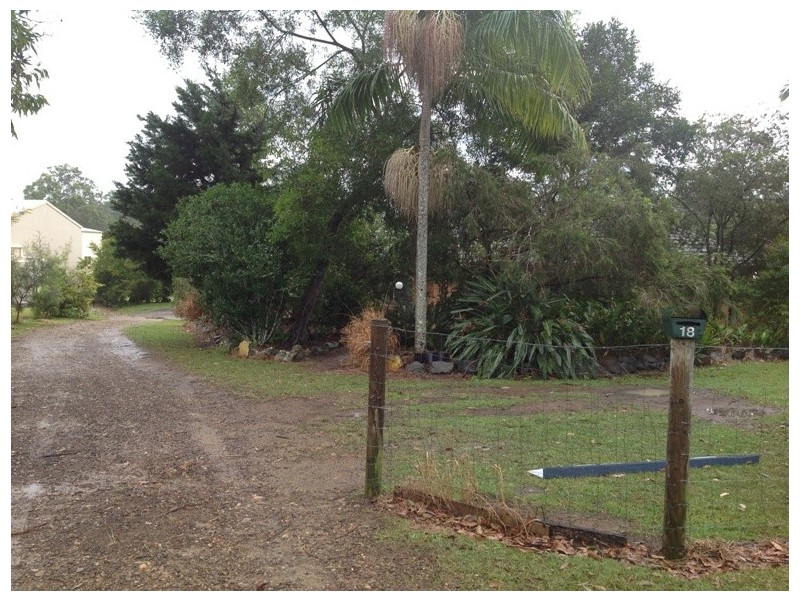 18 Pine Street, Cooroy QLD 4563