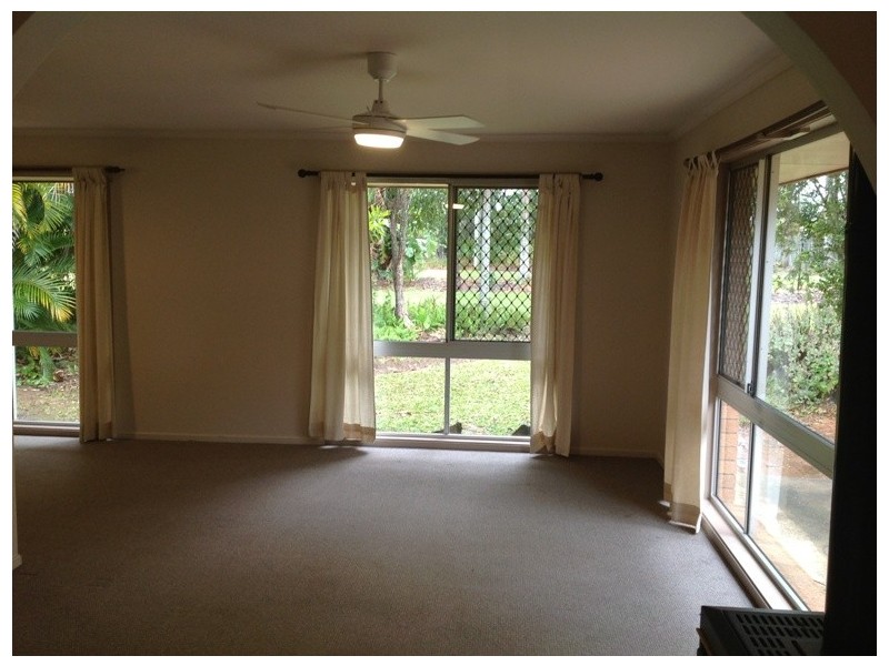 18 Pine Street, Cooroy QLD 4563