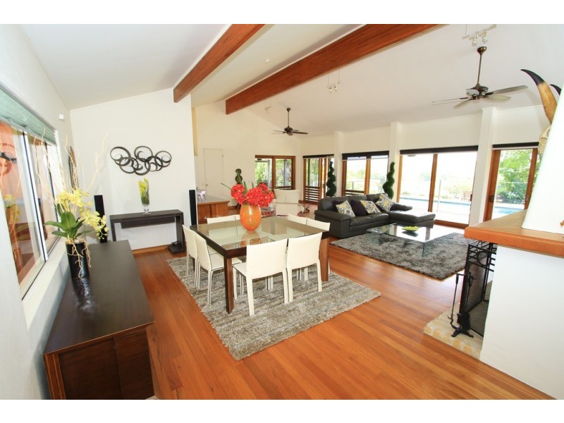 111 Lukes Road, Cooroy QLD 4563