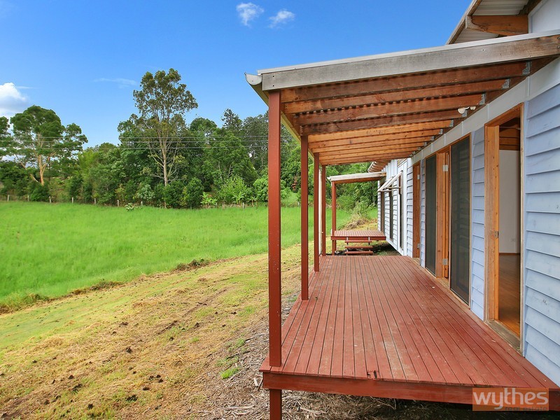 21 Omaroo Place, Cooran QLD 4569