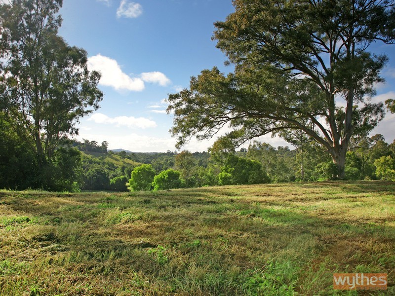 250 Lawnville Road, Black Mountain QLD 4563