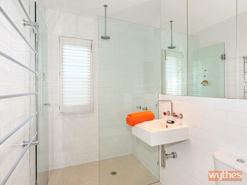 6 Watson Court, Kin Kin QLD 4571