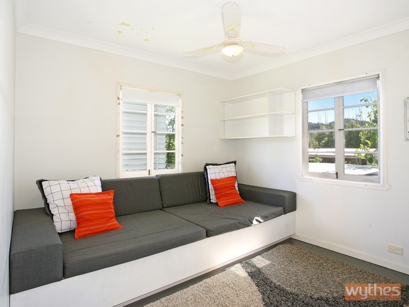 6 Watson Court, Kin Kin QLD 4571