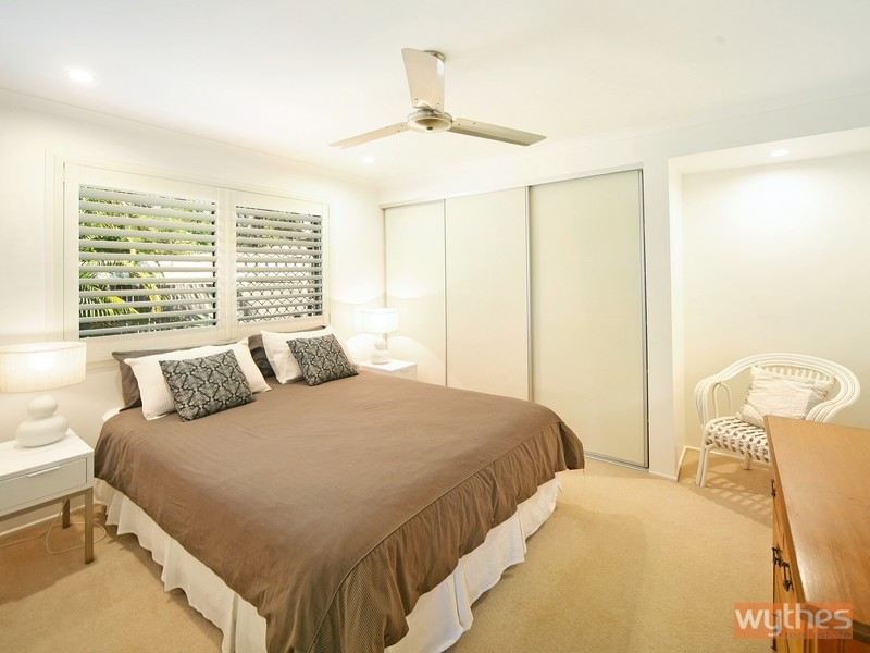 26 Cloudsley St, Noosaville QLD 4566