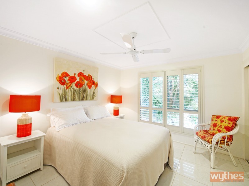 26 Cloudsley St, Noosaville QLD 4566