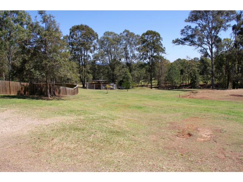 815 Kenilworth Skyring Creek Road, Carters Ridge QLD 4563