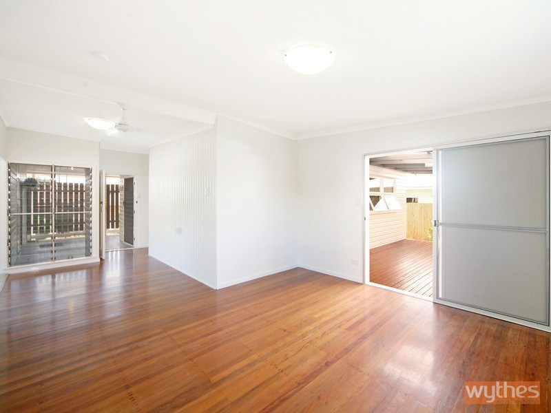 1/17 Garnet Street, Cooroy QLD 4563