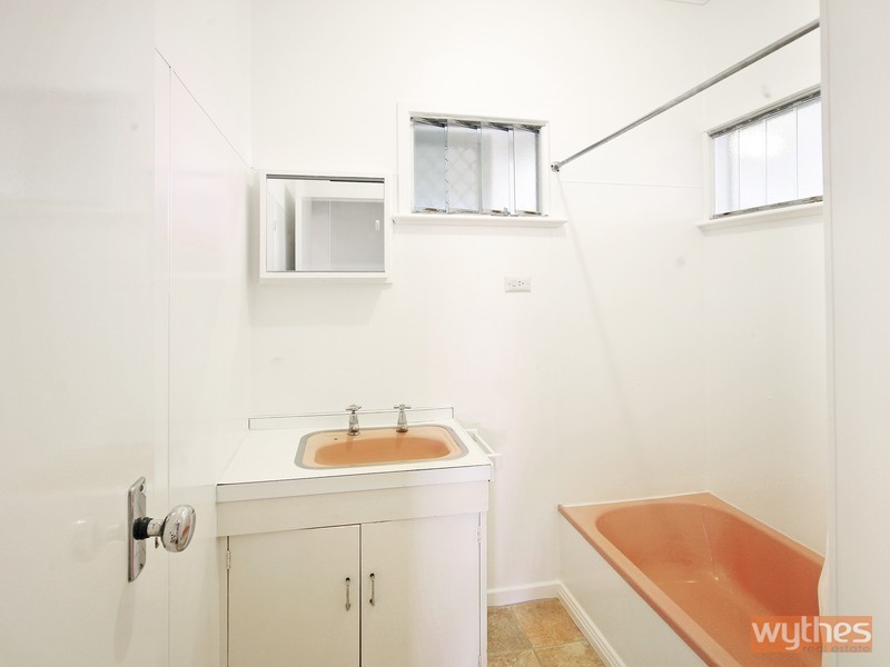 1/17 Garnet Street, Cooroy QLD 4563