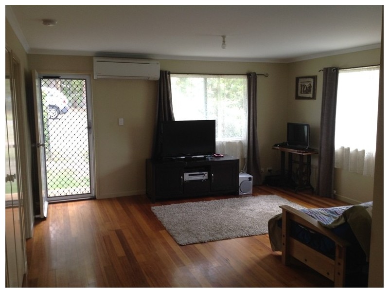 3 Charles Street, Cooran QLD 4569