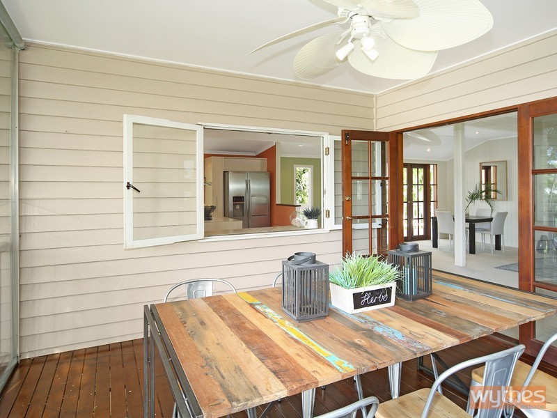 4 Shields Street, Tewantin QLD 4565