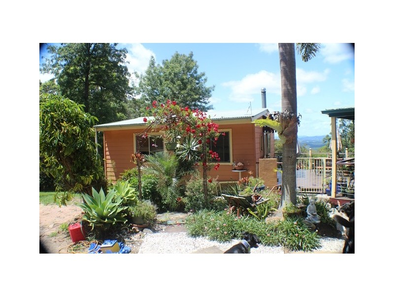 398 Tablelands Road, Cooran QLD 4569