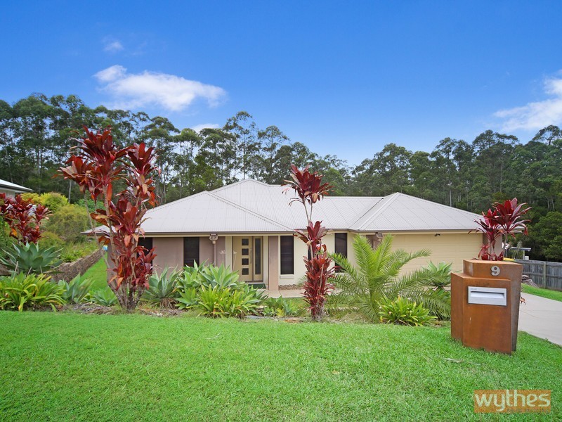 9 Friarbird Place, Pomona QLD 4568