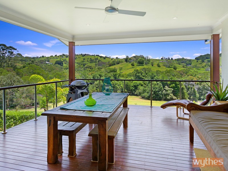 35 Booyong Drive, Black Mountain QLD 4563