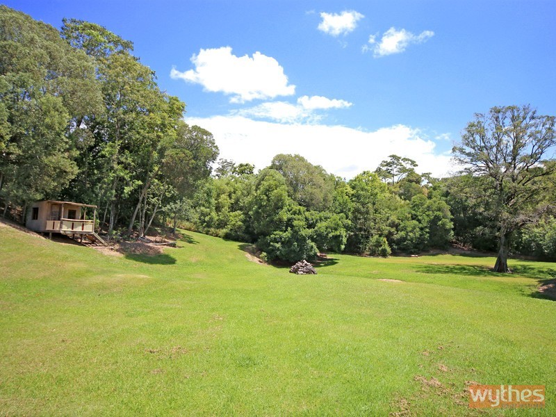 35 Booyong Drive, Black Mountain QLD 4563