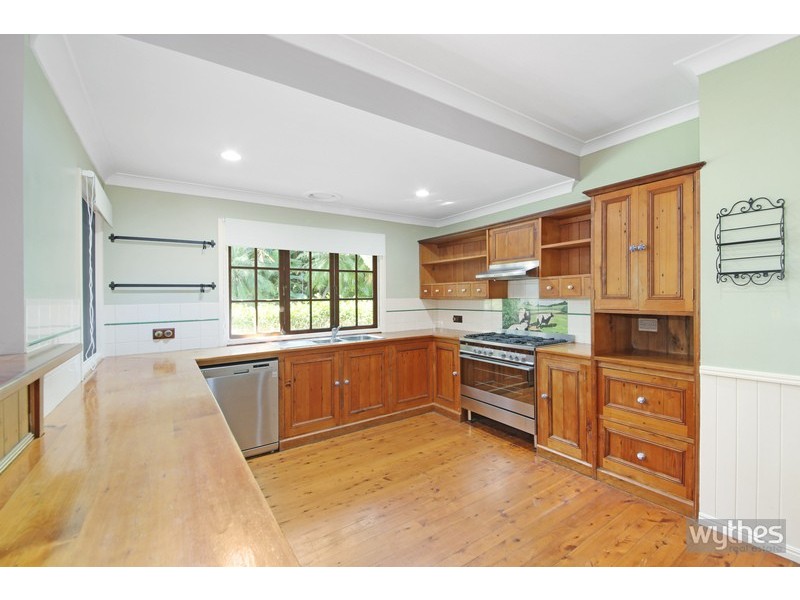 2 Pacific View Drive, Tinbeerwah QLD 4563