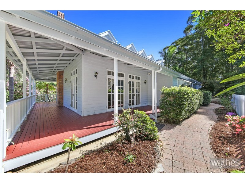2 Pacific View Drive, Tinbeerwah QLD 4563