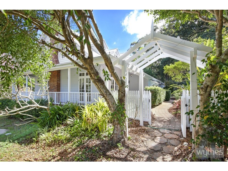 2 Pacific View Drive, Tinbeerwah QLD 4563